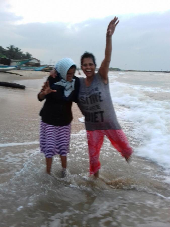 Sugandi Inn Kochchikade Bagian luar foto